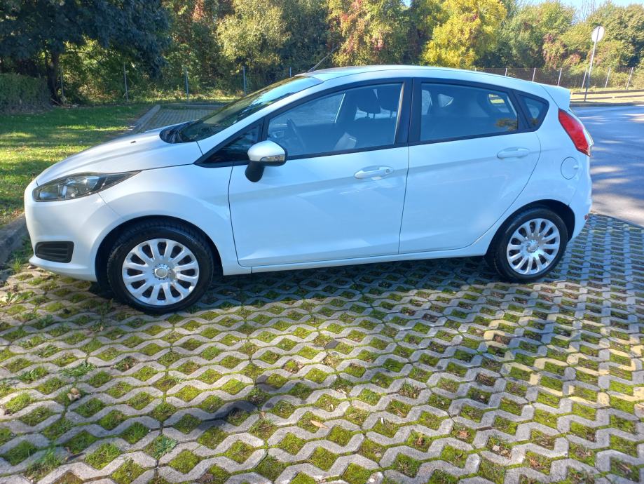 Ford Fiesta 1.5 TDCI, fotografija 3