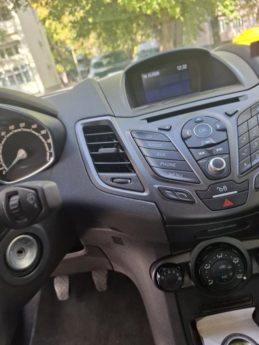 Ford Fiesta 1,5 TDCi, fotografija 2
