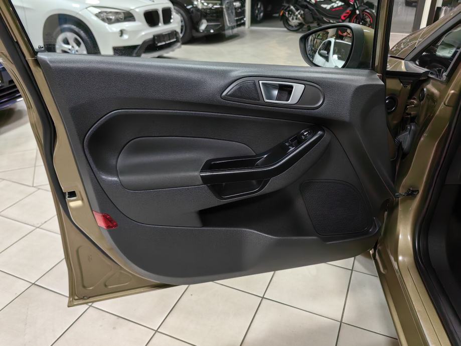 FORD FIESTA 1.5 TDCI *2013.god*157.Tkm SERVISNA*JAMSTVO NA VOZILO I KM, fotografija 19