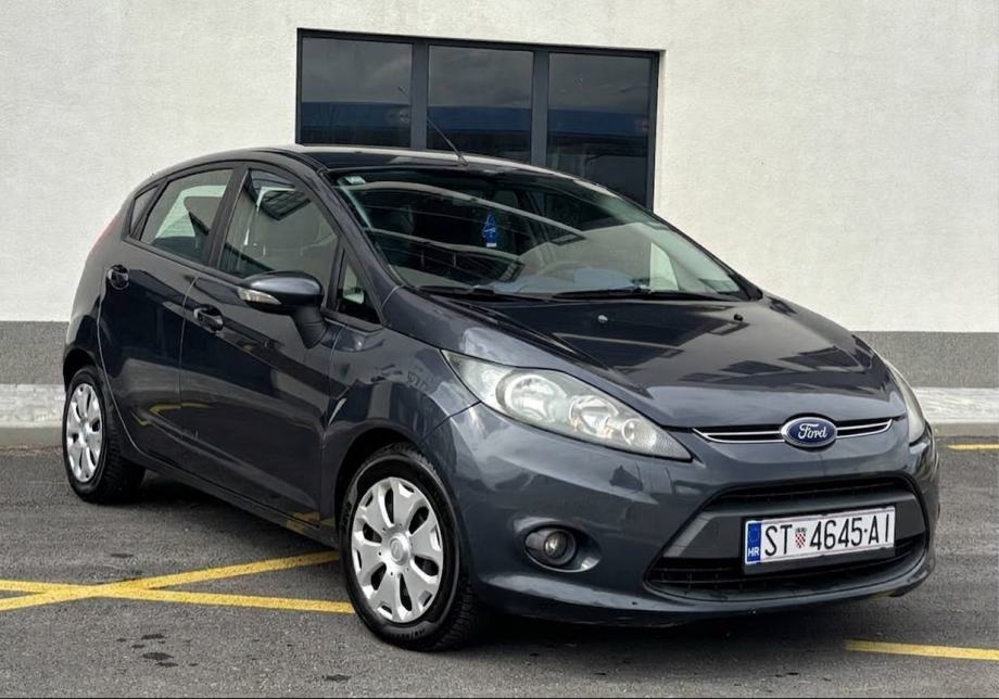 FORD FIESTA 1.6 DIZEL - 205 000km, fotografija 2