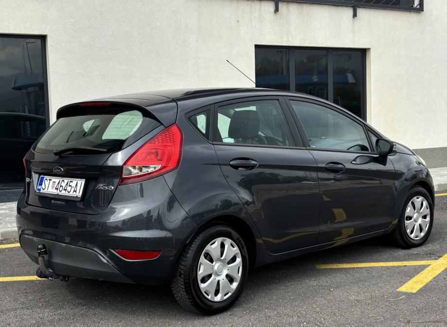 FORD FIESTA 1.6 DIZEL - 205 000km, fotografija 4
