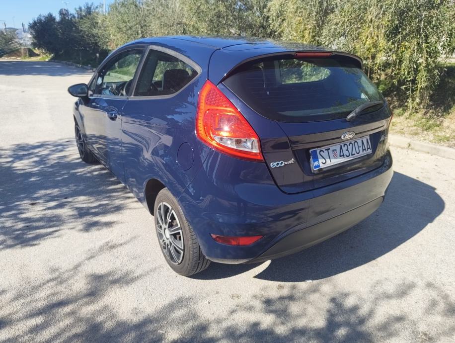 Ford Fiesta 1,6, fotografija 4
