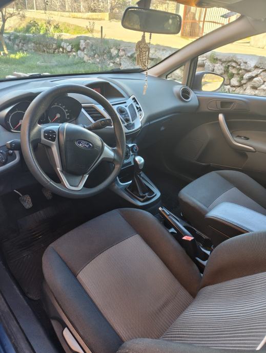 Ford Fiesta 1,6, fotografija 7