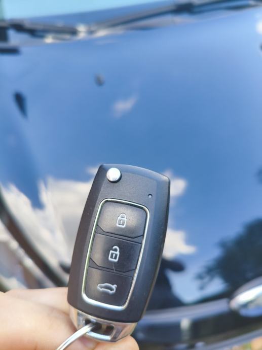 Ford Fiesta 1,6, fotografija 17