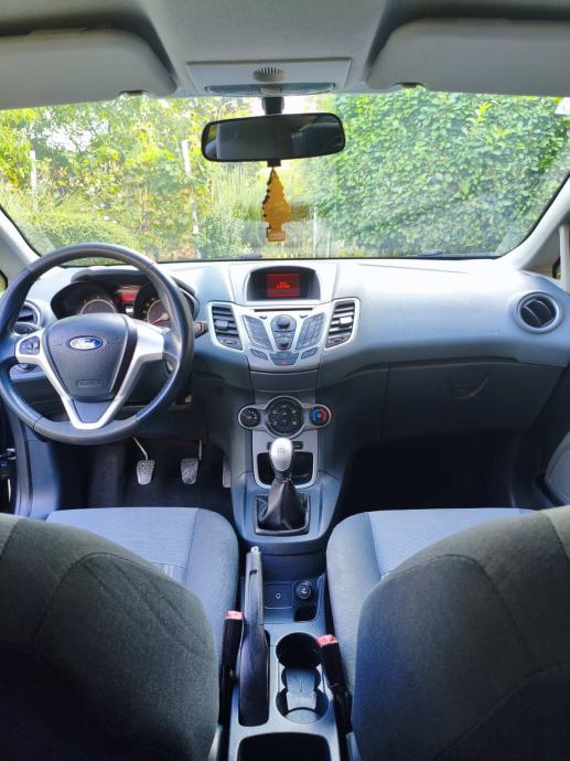 Ford Fiesta 1,6, fotografija 7