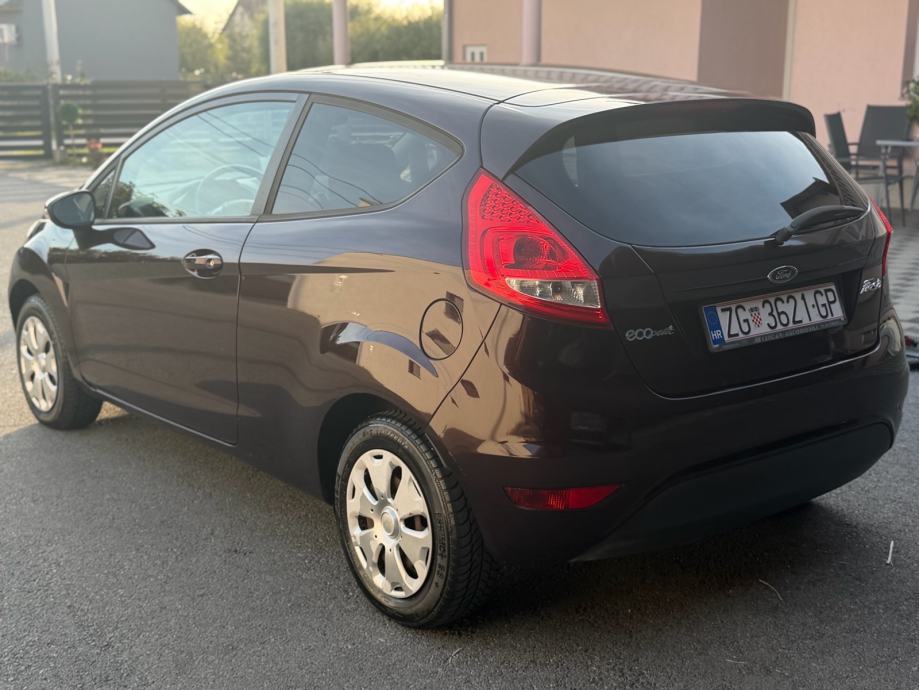 Ford Fiesta 1,6 dizel, Klima/Radio Top auto, fotografija 3