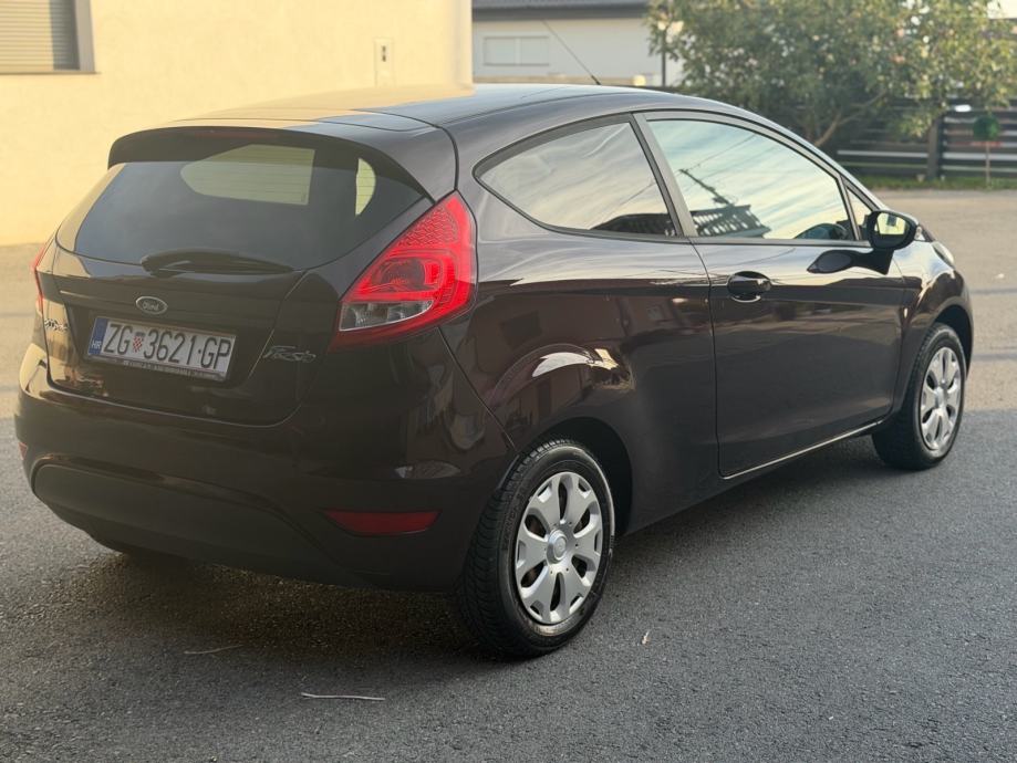 Ford Fiesta 1,6 dizel, Klima/Radio Top auto, fotografija 4