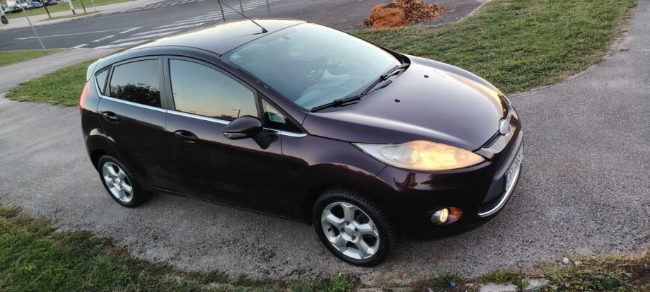 Ford Fiesta - PLIN - TITANIUM OPREMA - ODLIČAN, fotografija 3