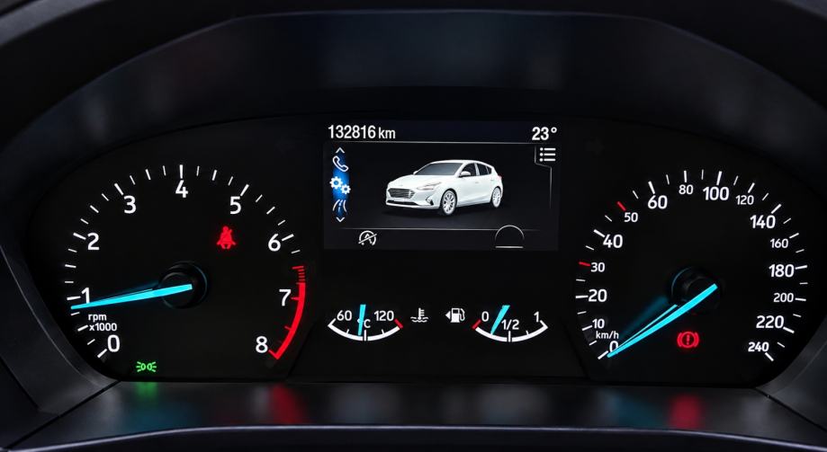 FOCUS 1.0 ECOBOOST*NAVI*ESP*ALU*SERVISNA KNJIGA*NOVE GUME*REG.10/2027G, fotografija 5