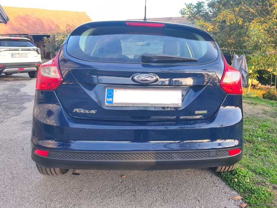 Ford Focus 1.0 EcoBoost, fotografija 5