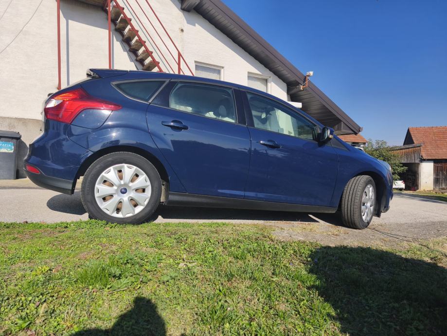 Ford Focus 1.0 EcoBoost, fotografija 4