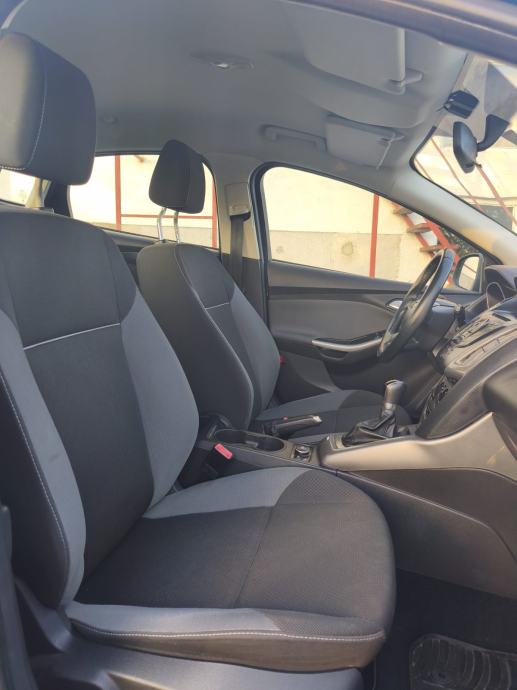 Ford Focus 1.0 EcoBoost, fotografija 7