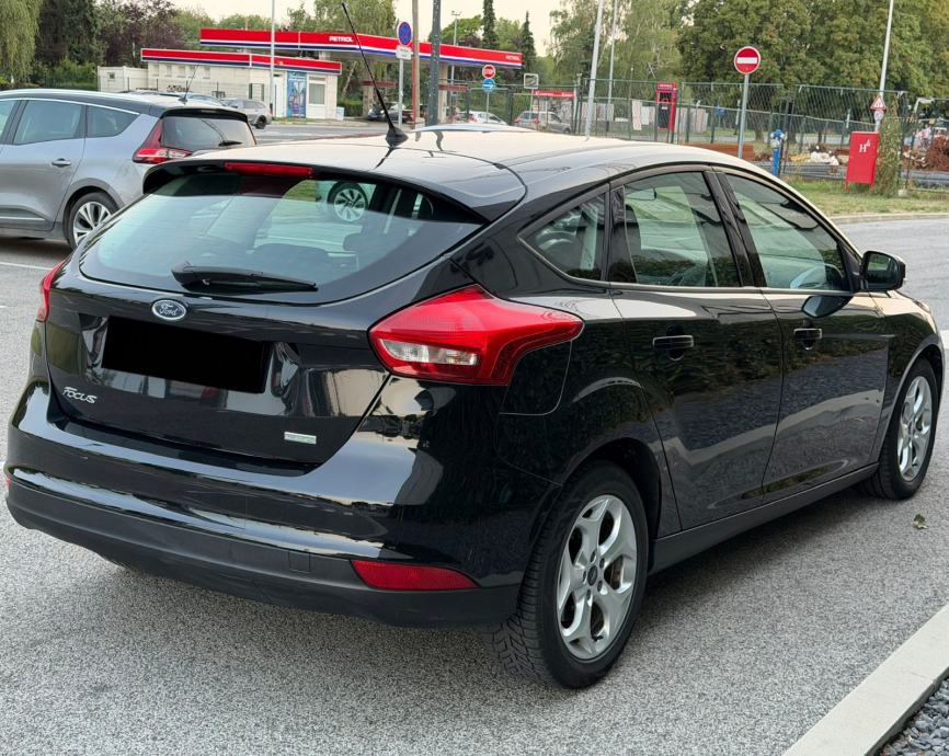 FORD FOCUS 1.0 GTDi HR AUTO SERVISNA !! REGAN GOD DANA, fotografija 5