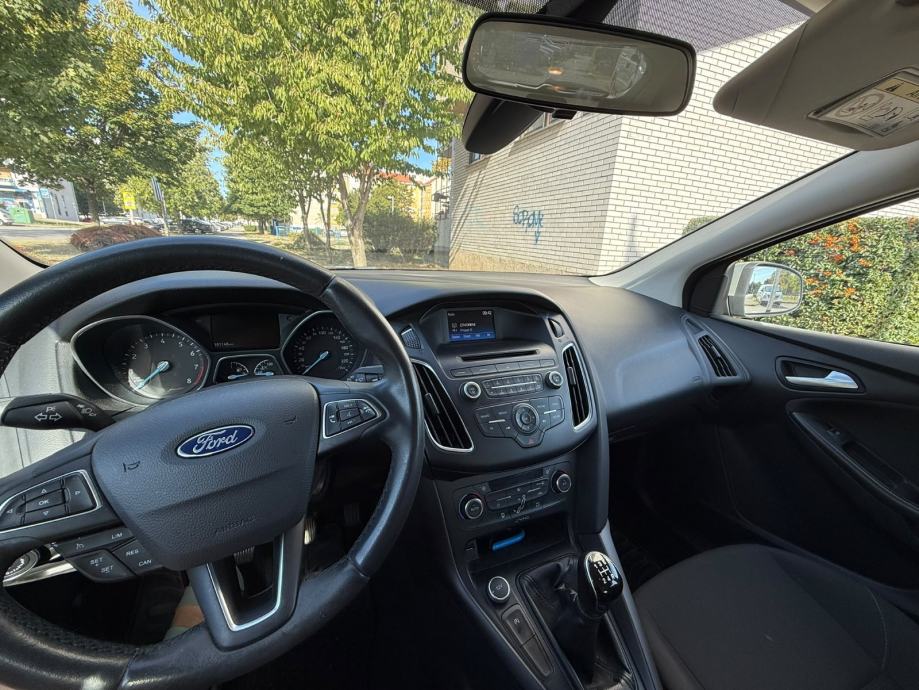 Ford Focus 1,0 GTDi, fotografija 8