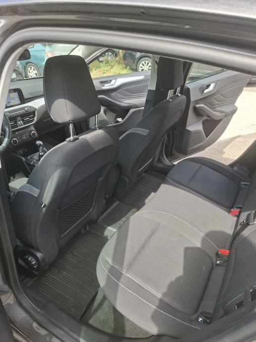 Ford Focus 1,0 GTDi, fotografija 8
