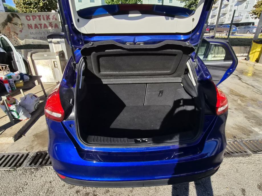 Ford Focus 1,0 GTDi, fotografija 6