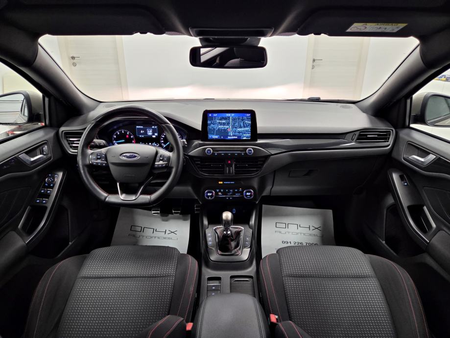 Ford Focus 1,0 GTDi ST LINE, NAVI, PARKPILOT, KAMERA, GARANCIJA NA KM, fotografija 14