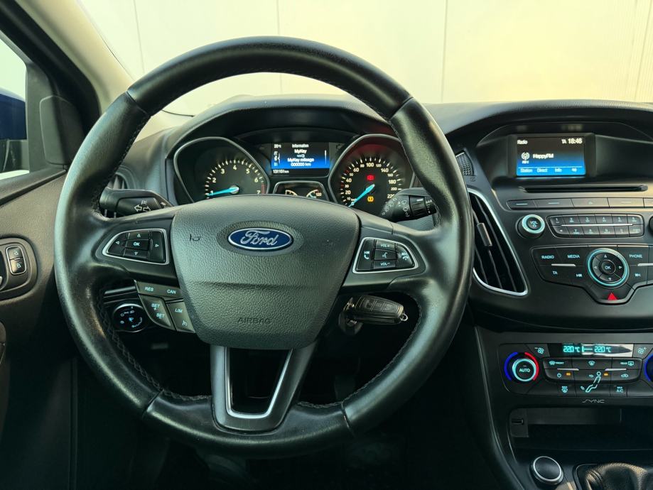 FORD FOCUS 1.0GTDI-HR.AUTO-1.VLASNIK-REGISTRIRAN-TEMPOMAT-KLIMA-, fotografija 12