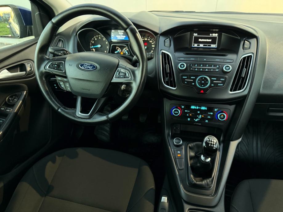 FORD FOCUS 1.0GTDI-HR.AUTO-1.VLASNIK-REGISTRIRAN-TEMPOMAT-KLIMA-, fotografija 8