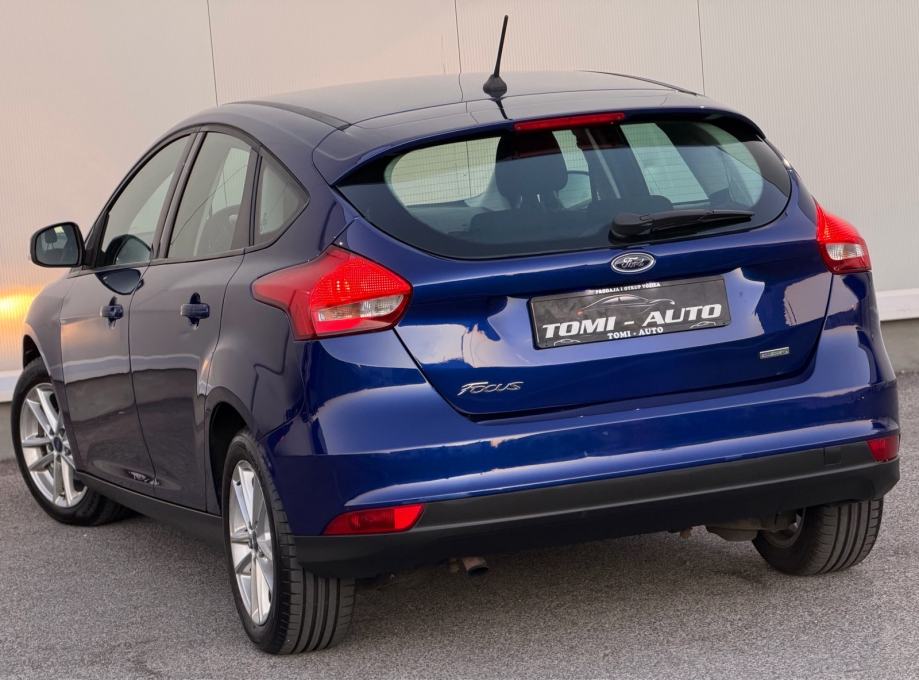 FORD FOCUS 1.0GTDI-HR.AUTO-1.VLASNIK-REGISTRIRAN-TEMPOMAT-KLIMA-, fotografija 5