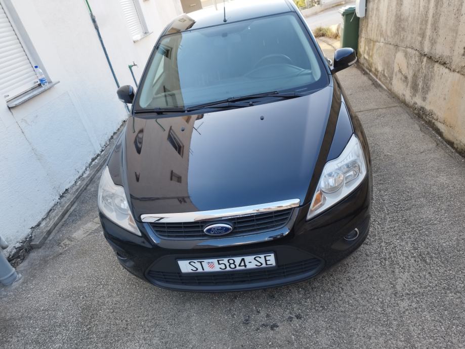 Ford Focus 1,4, fotografija 6