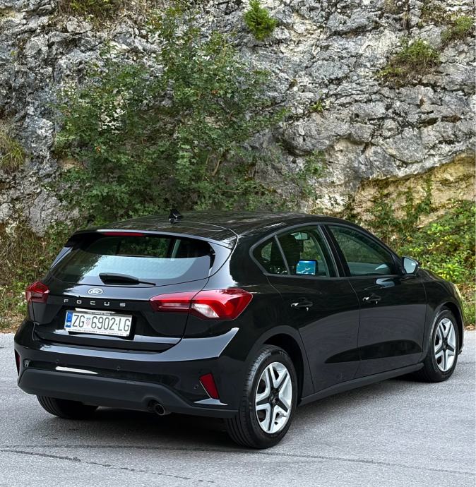 FORD FOCUS 1.5 DIZEL AUTOMATIK 2022 NOVI MODEL, fotografija 3