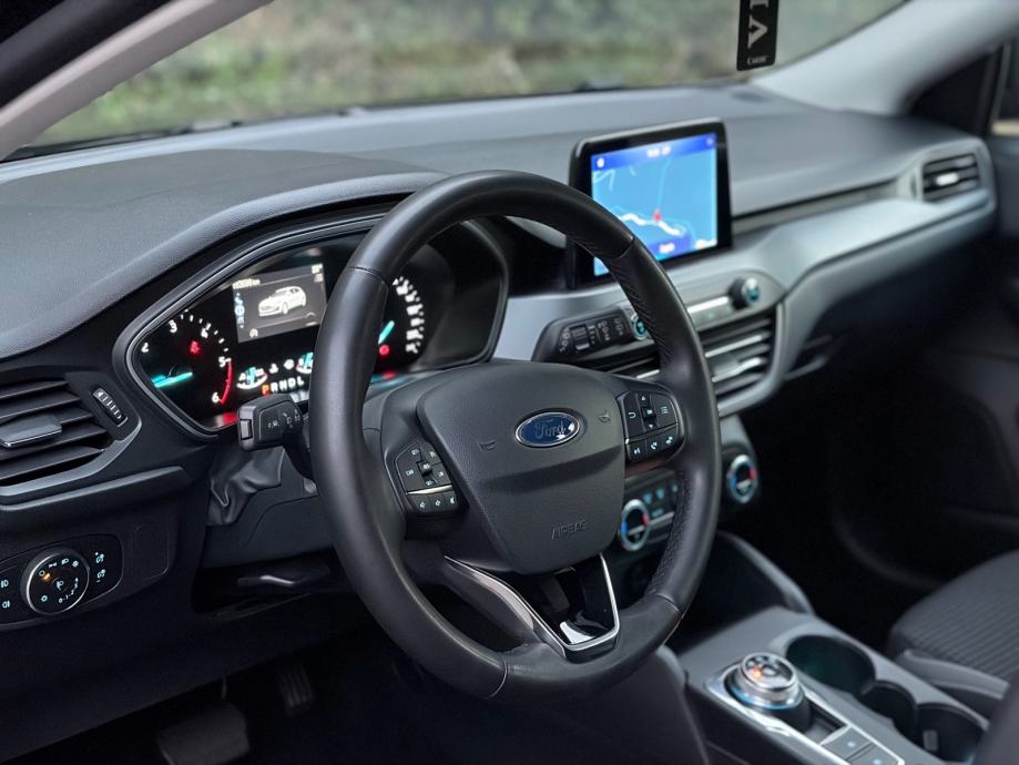 FORD FOCUS 1.5 DIZEL AUTOMATIK 2022 NOVI MODEL, fotografija 7