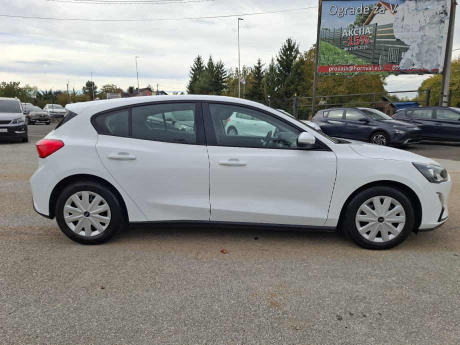 Ford Focus 1,5 EcoBlue -KLIMA-PARK SENZORI -HR AUTO - MOŽE LEASING, fotografija 6