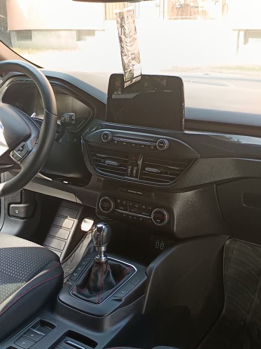 Ford Focus 1,5 EcoBlue ST line, fotografija 4