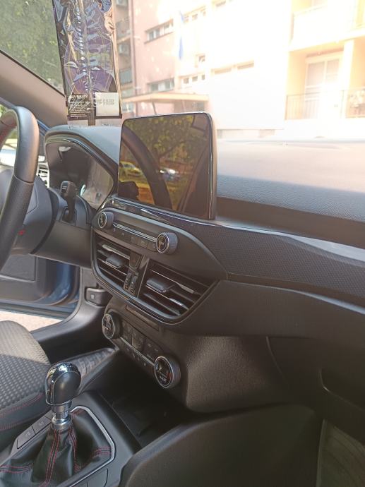 Ford Focus 1,5 EcoBlue ST line, fotografija 9