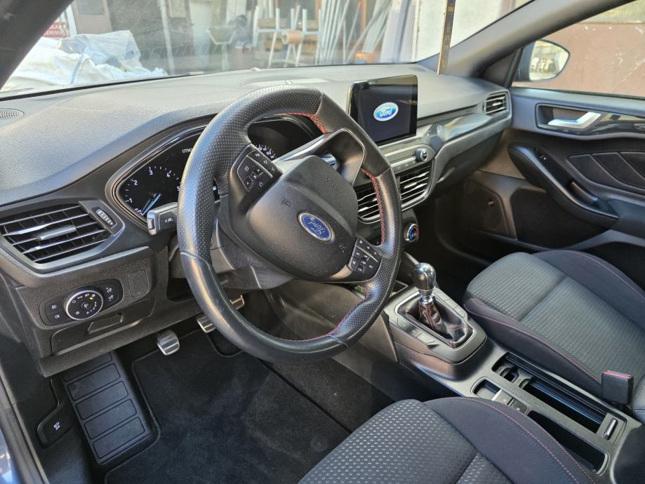 Ford Focus 1,5 S line, fotografija 10