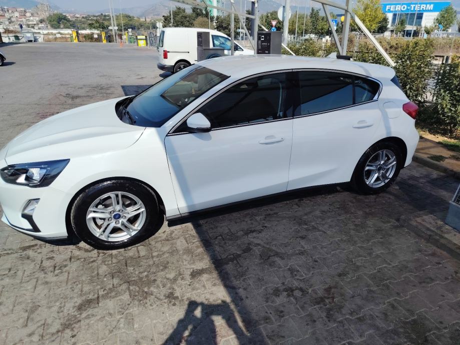 Ford Focus 1,5, fotografija 3