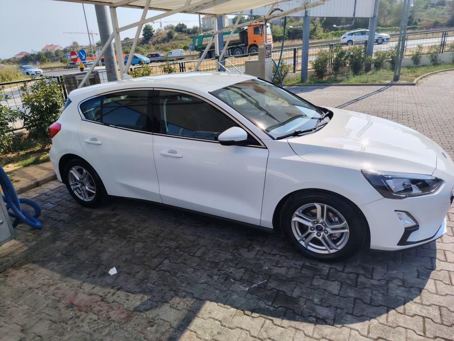Ford Focus 1,5, fotografija 12