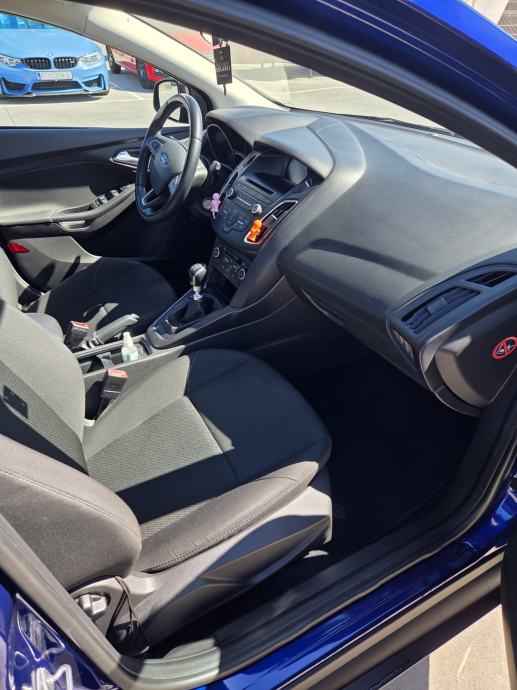 Ford Focus 1,5 TDCi 70kw/95KS registriran do 09/2027, fotografija 6
