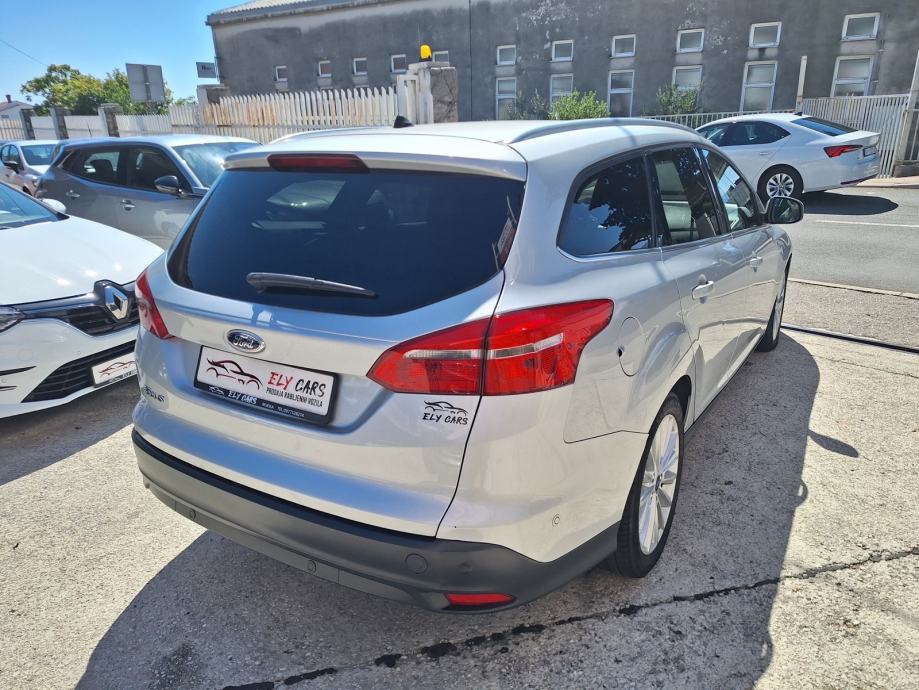 Ford Focus 1,5 TDCi automatik NAVI., fotografija 6