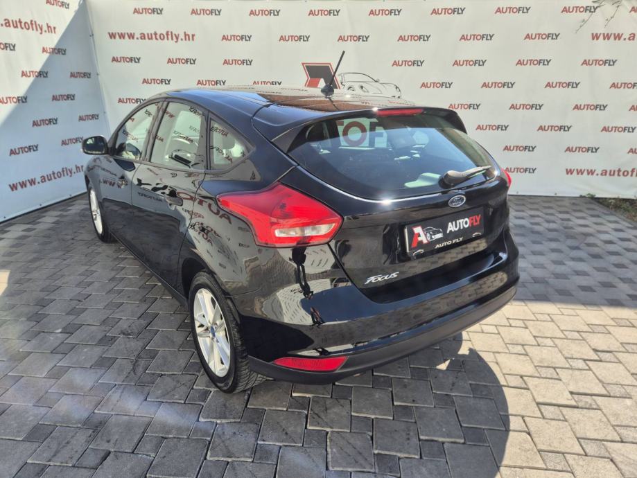 Ford Focus 1.5 TDCi, HR auto, MF volan, Tempomat, CD/Radio, 16"alu, fotografija 6