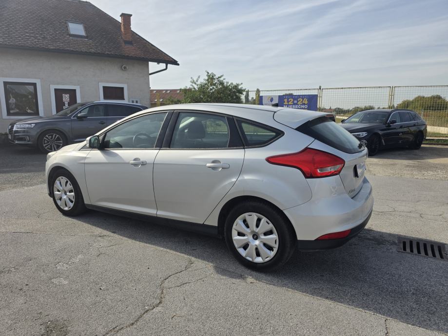 Ford Focus 1,5 TDCi*HR AUTO *SERVISNA *KARTICE 36 RATA*, fotografija 9