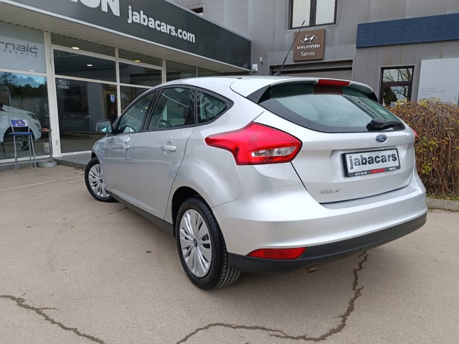 Ford Focus 1 5 Tdci