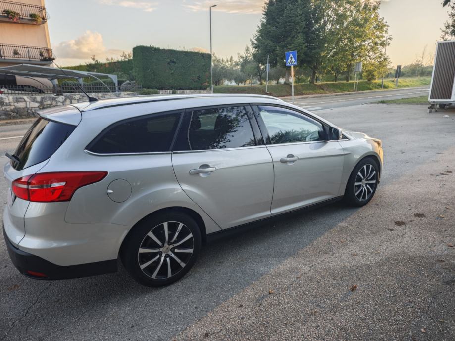 Ford Focus karavan 1,5 TDCi, Titanium, 1. vlasnik, nije uvoz, fotografija 5