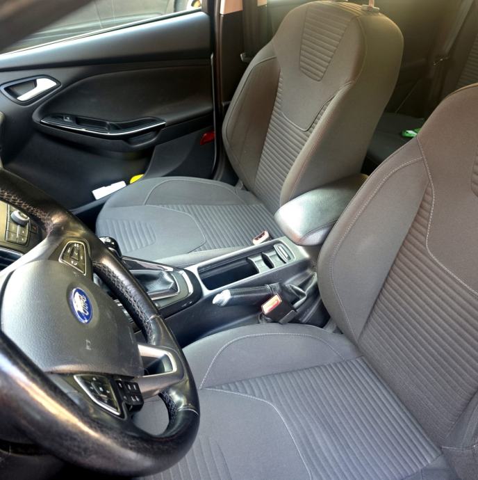Ford Focus karavan 1,5 TDCi, Titanium, 1. vlasnik, nije uvoz, fotografija 10