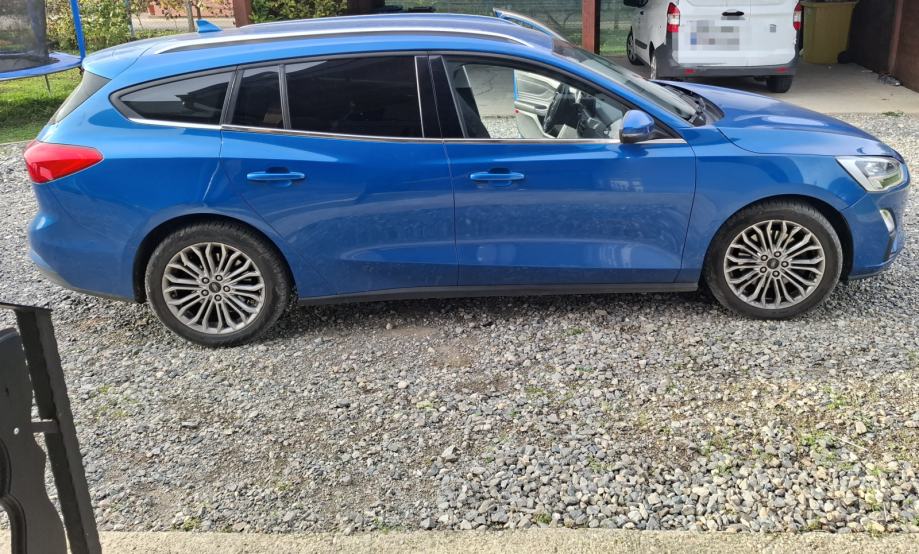 Ford Focus 1,5 TDCi, fotografija 2