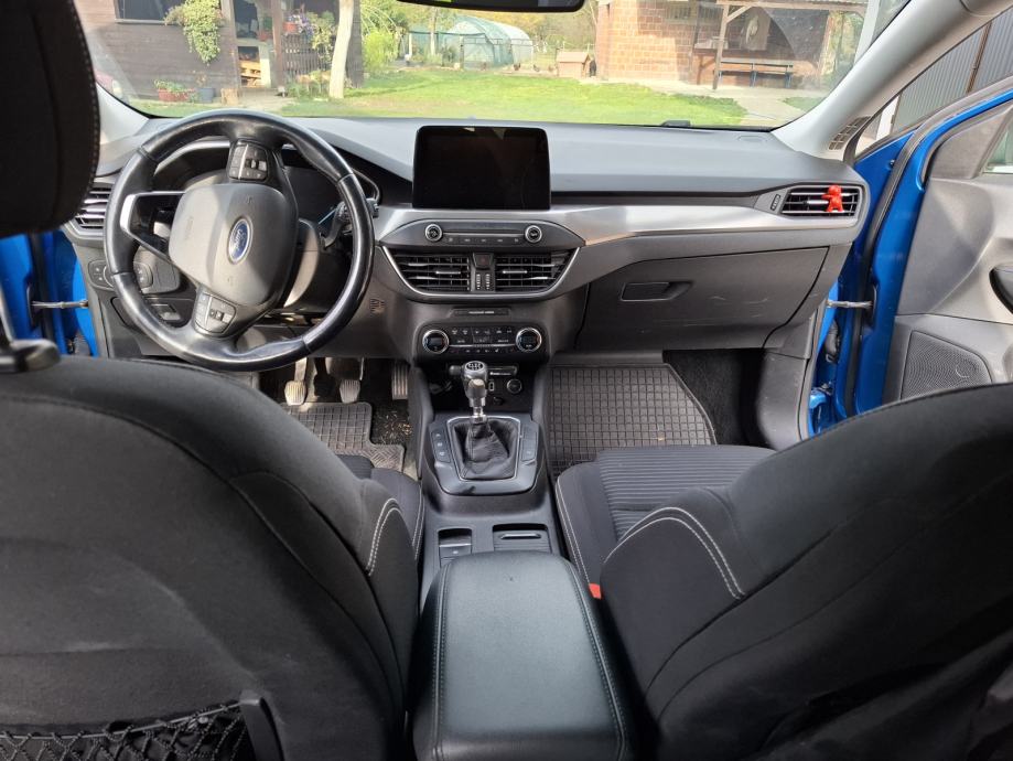 Ford Focus 1,5 TDCi, fotografija 5