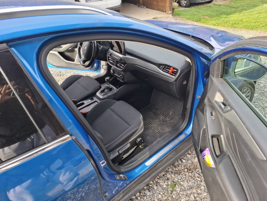 Ford Focus 1,5 TDCi, fotografija 3