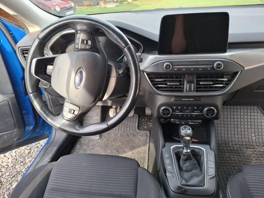 Ford Focus 1,5 TDCi, fotografija 6