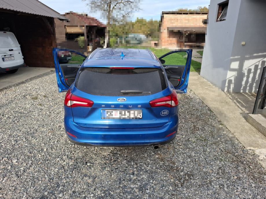 Ford Focus 1,5 TDCi, fotografija 4
