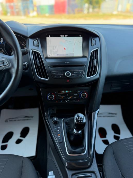 Ford Focus 1.5 TDCi TITANIUM #NAVI #PDC #U DOLASKU, fotografija 14