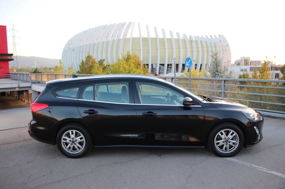 Ford Focus 1,5EcoBlue•Automatik•Navigacija•Grijanje sjedala•Kamera•PDV, fotografija 17