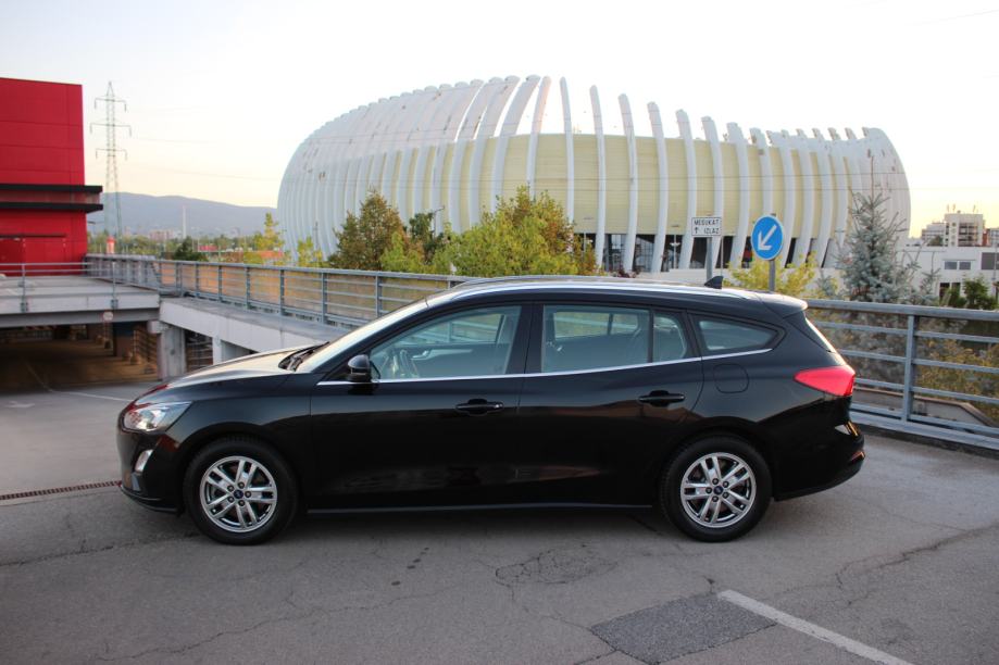 Ford Focus 1,5EcoBlue•Automatik•Navigacija•Grijanje sjedala•Kamera•PDV, fotografija 5