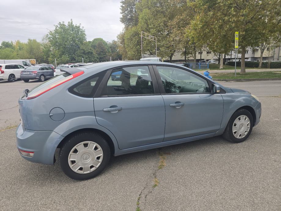 Ford Focus 1,6 16V, fotografija 5