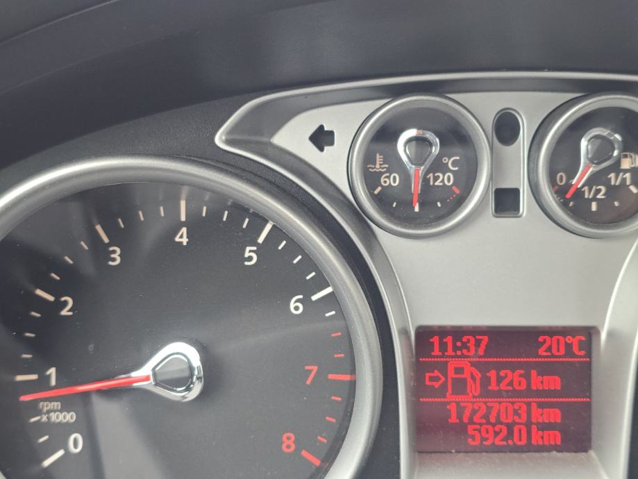 Ford Focus 1,6 16V, fotografija 11